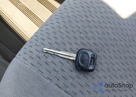 2004 Toyota Camry Le из США, поврежденный, VIN 4T1BE32K34U886514